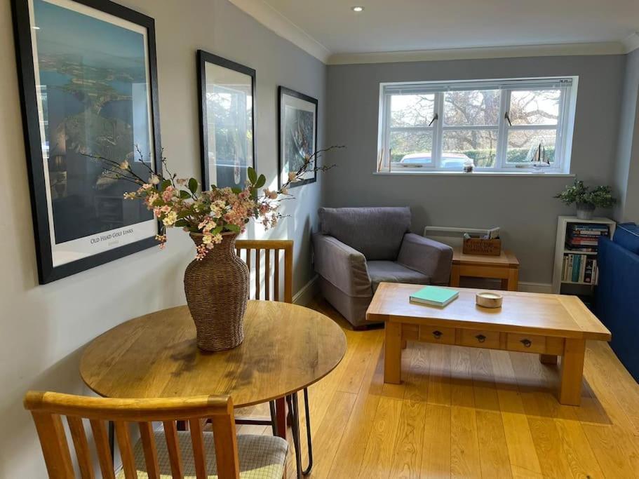 Brook House Apartment Bunbury エクステリア 写真